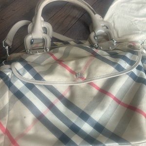 Authentic Burberry baby / diaper bag , includes dust bag and change pad